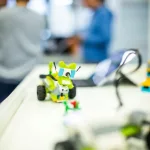 Зібрана смарт-модель із сенсорами з набору WeDo 2.0 Education