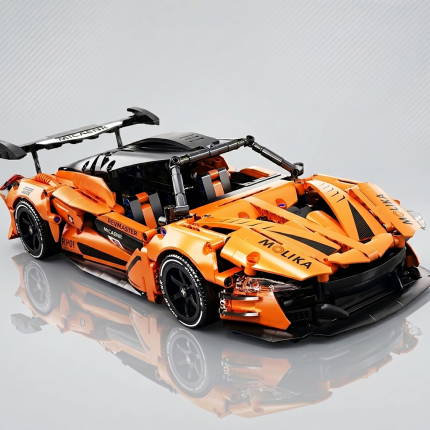 Конструктор McLaren P1 GTR Orange з деталізованим кузовом та відображенням на глянцевій поверхні