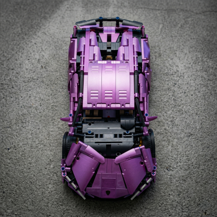 Конструктор Lamborghini Sian фіолетовий хром вигляд зверху деталізований корпус Ламборгіні Сіан колекційна модель на бетоні тип Technic